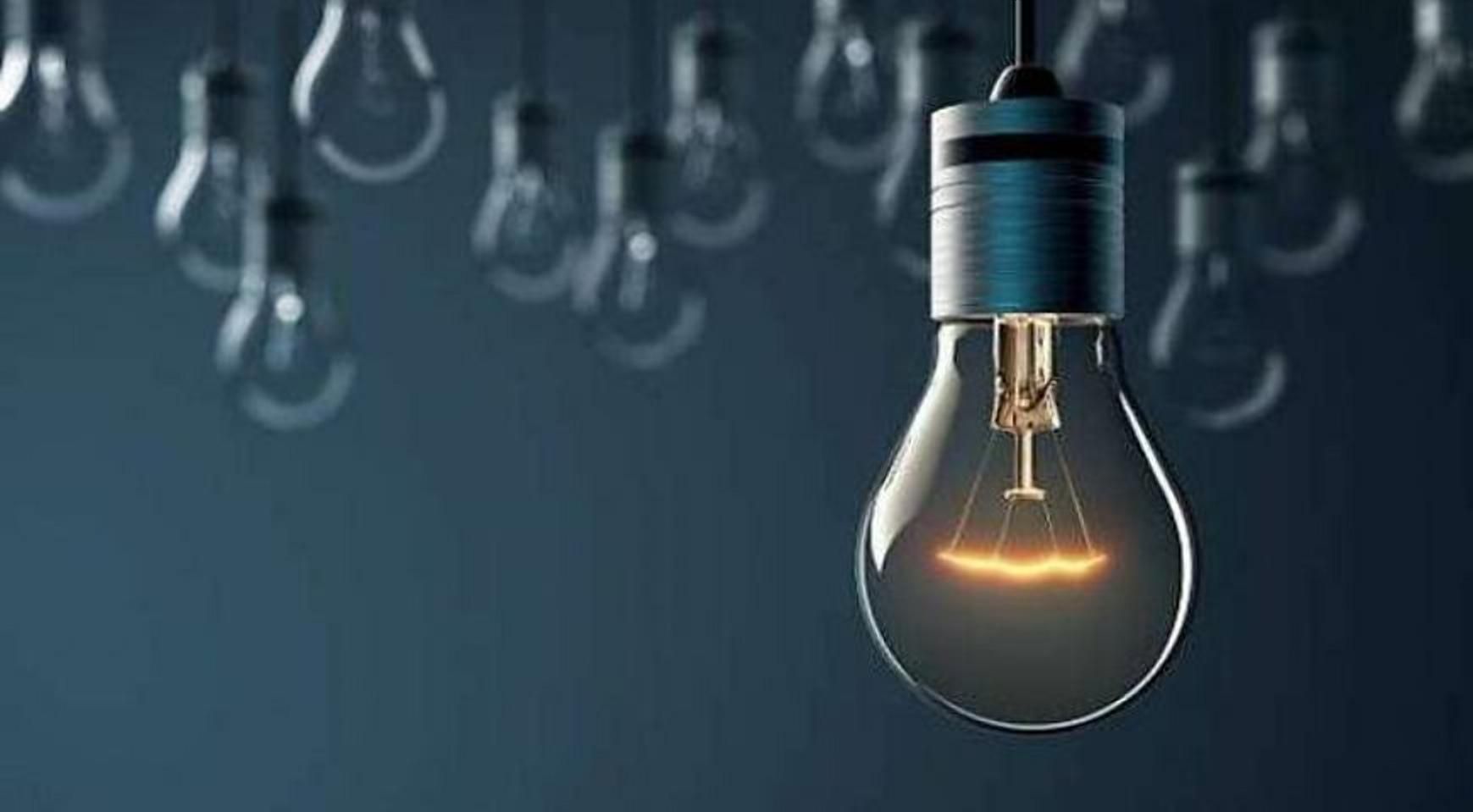 В ОП розповіли, скільки українців досі залишаються без електрики В ОП розповіли, скільки українців досі залишаються без електрики