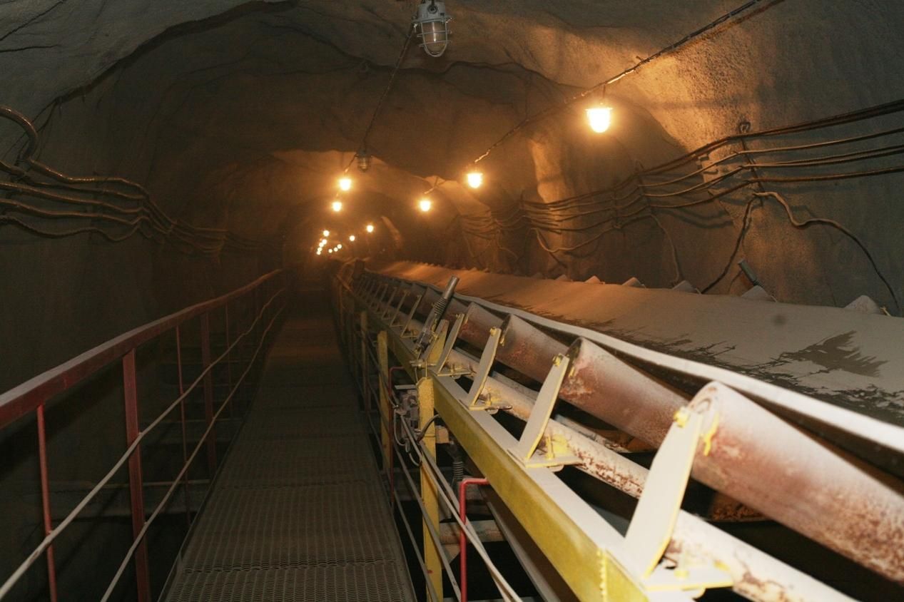 В России на прииске произошел взрыв: три человека погибли В России на прииске произошел взрыв: три человека погибли