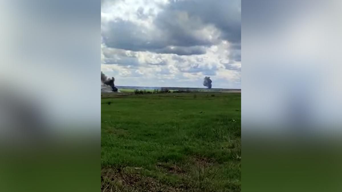 ЗСУ "розклали на молекули" 3 ворожих вертольоти: промовисте відео ЗСУ "розклали на молекули" 3 ворожих вертольоти: промовисте відео