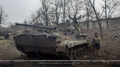ЗСУ утримують "Азовсталь" і завдають удари по позиціях росіян на Луганщині