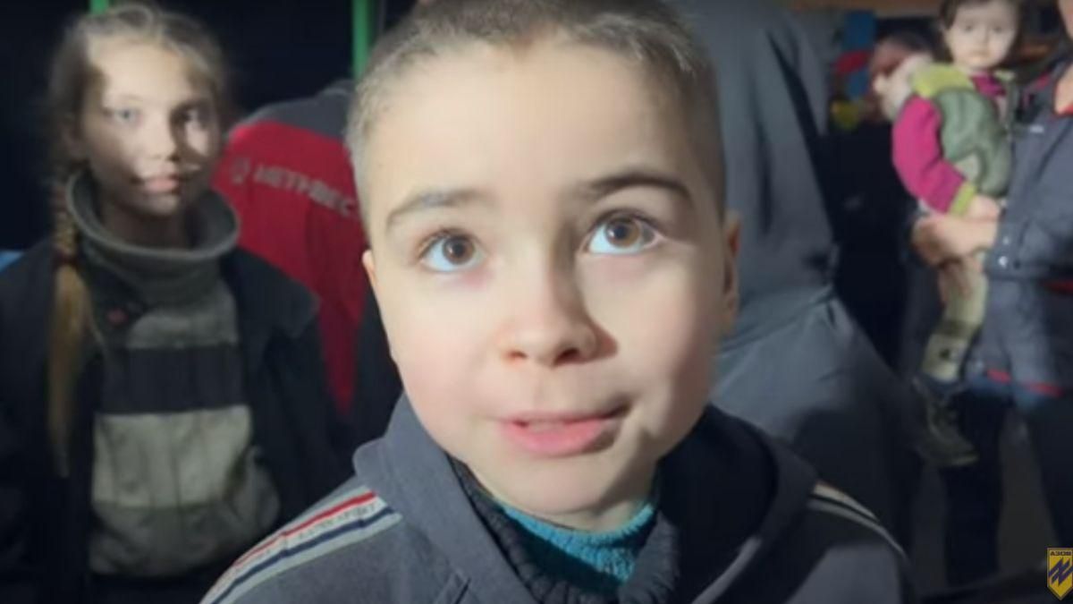 Украина – наш родной дом, – детки из "Азовстали" мечтают вернуться домой живыми Украина – наш родной дом, – детки из "Азовстали" мечтают вернуться домой живыми