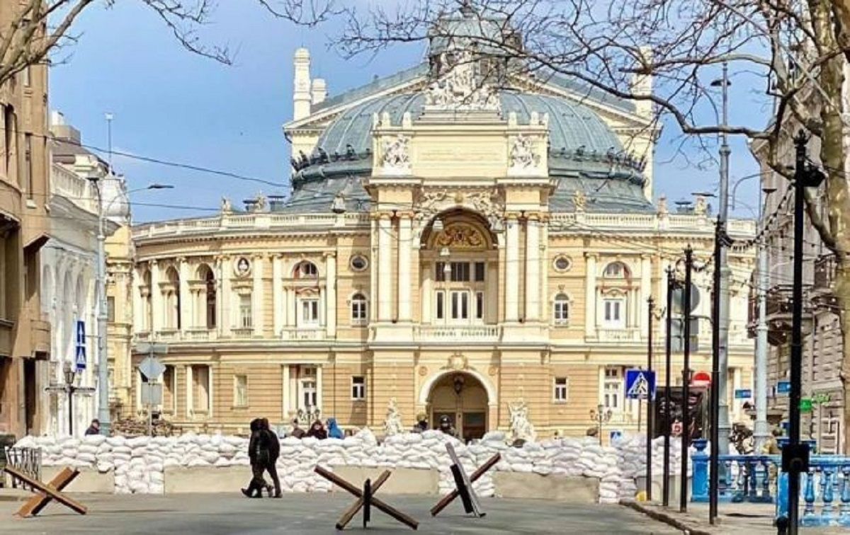 Серед загиблих – 3-місячне немовля: в Одесі 5 жертв і 18 поранених через обстріли росіян - 24 Канал