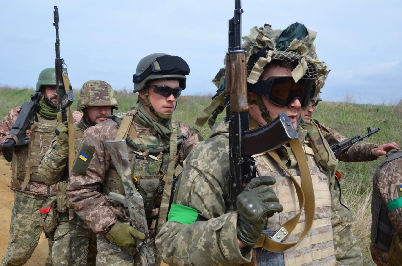 Морські піхотинці готуються до нових боїв: потужні фото