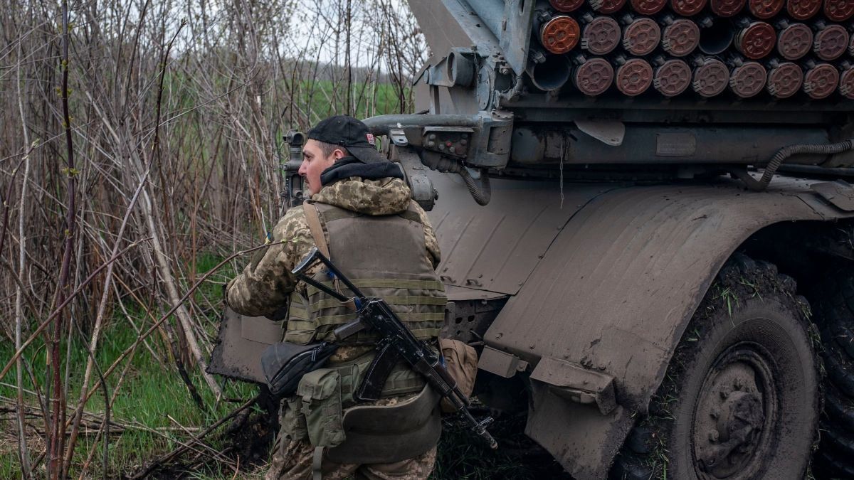 В британской разведке подтвердили низкий моральный дух россиян и сильное сопротивление украинцев В британской разведке подтвердили низкий моральный дух россиян и сильное сопротивление украинцев