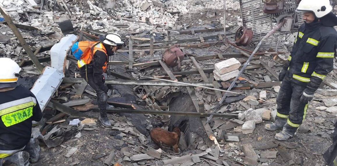 Ракетний удар по залізниці біля Павлограда: у ДСНС розповіли деталі Ракетний удар по залізниці біля Павлограда: у ДСНС розповіли деталі