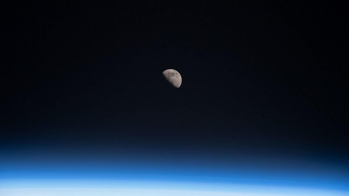 Возвращение космических туристов Axiom-1 из МКС снова отложено: в чем дело - Техно Возвращение космических туристов Axiom-1 из МКС снова отложено: в чем дело - Техно