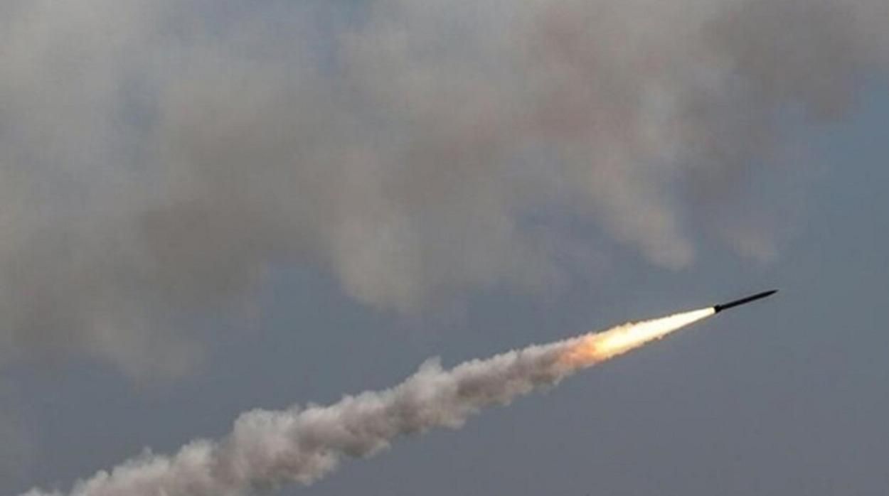 Постраждали ТЕЦ і нафтопереробний завод: з'явилися деталі обстрілу Кременчука Постраждали ТЕЦ і нафтопереробний завод: з'явилися деталі обстрілу Кременчука