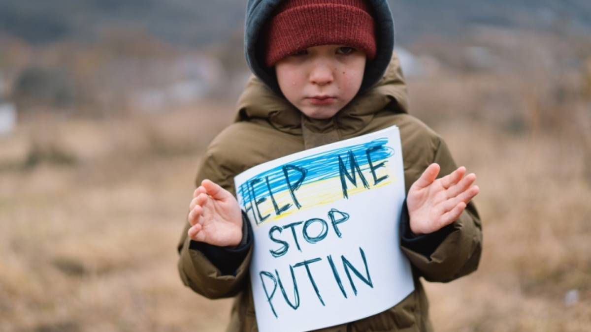 Российские оккупанты уже убили в Украине 215 детей: больше всего пострадало в Донецкой области Российские оккупанты уже убили в Украине 215 детей: больше всего пострадало в Донецкой области