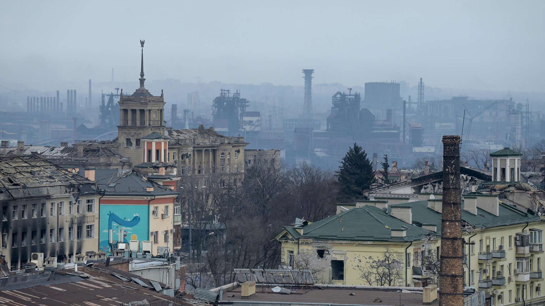 Справжній концентраційний табір, – жителі Маріуполя про російський "евакуаційний" пункт