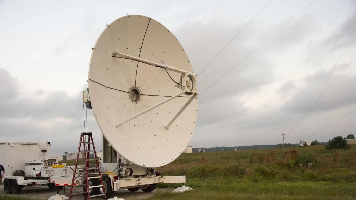 Військові США без проводів передали енергію потужністю 1,6 кВт на 1 кілометр - Техно Військові США без проводів передали енергію потужністю 1,6 кВт на 1 кілометр - Техно