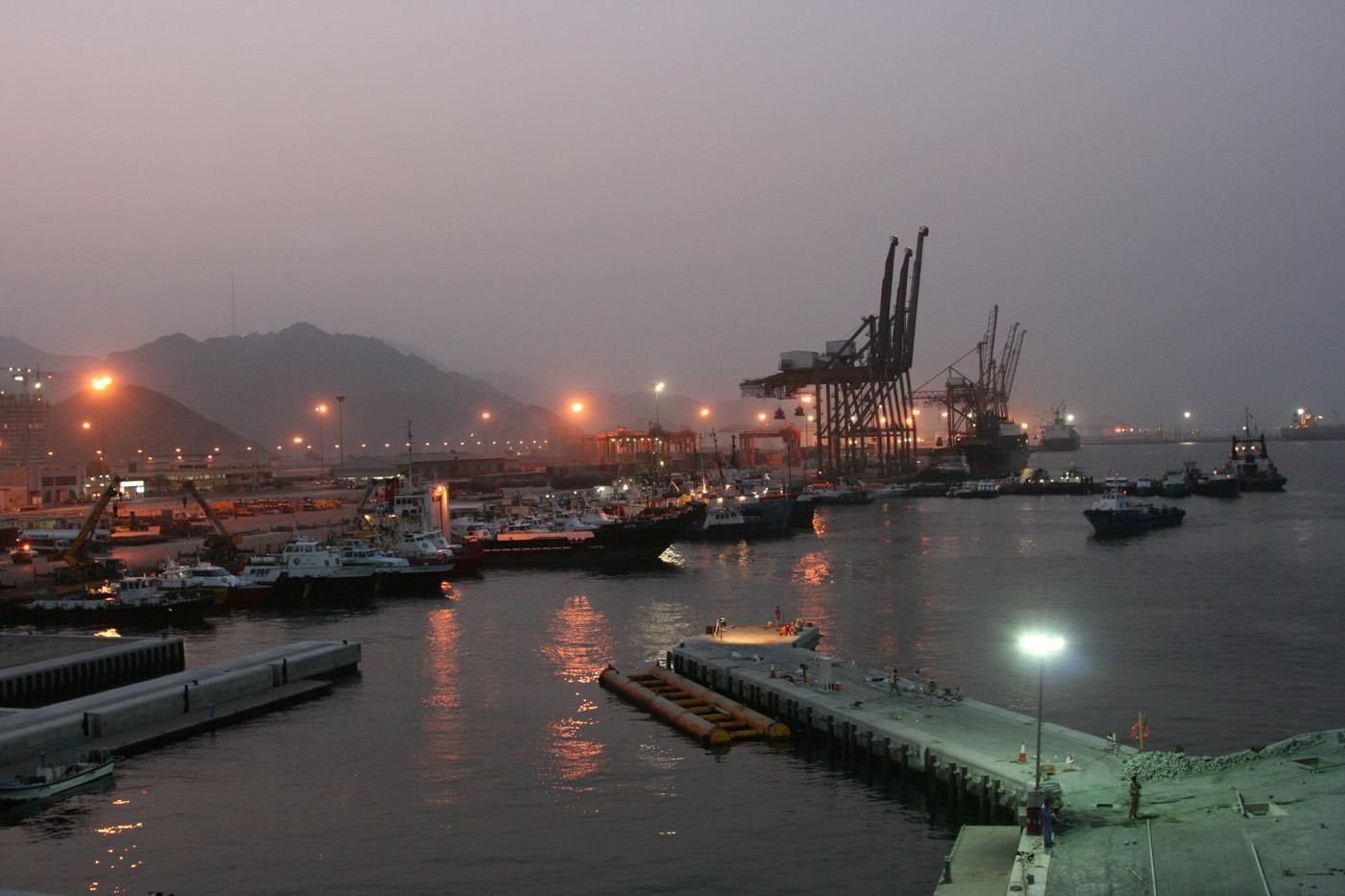 Европа снова покупает нефть в ОАЭ для замены российского топлива, – Reuters Европа снова покупает нефть в ОАЭ для замены российского топлива, – Reuters