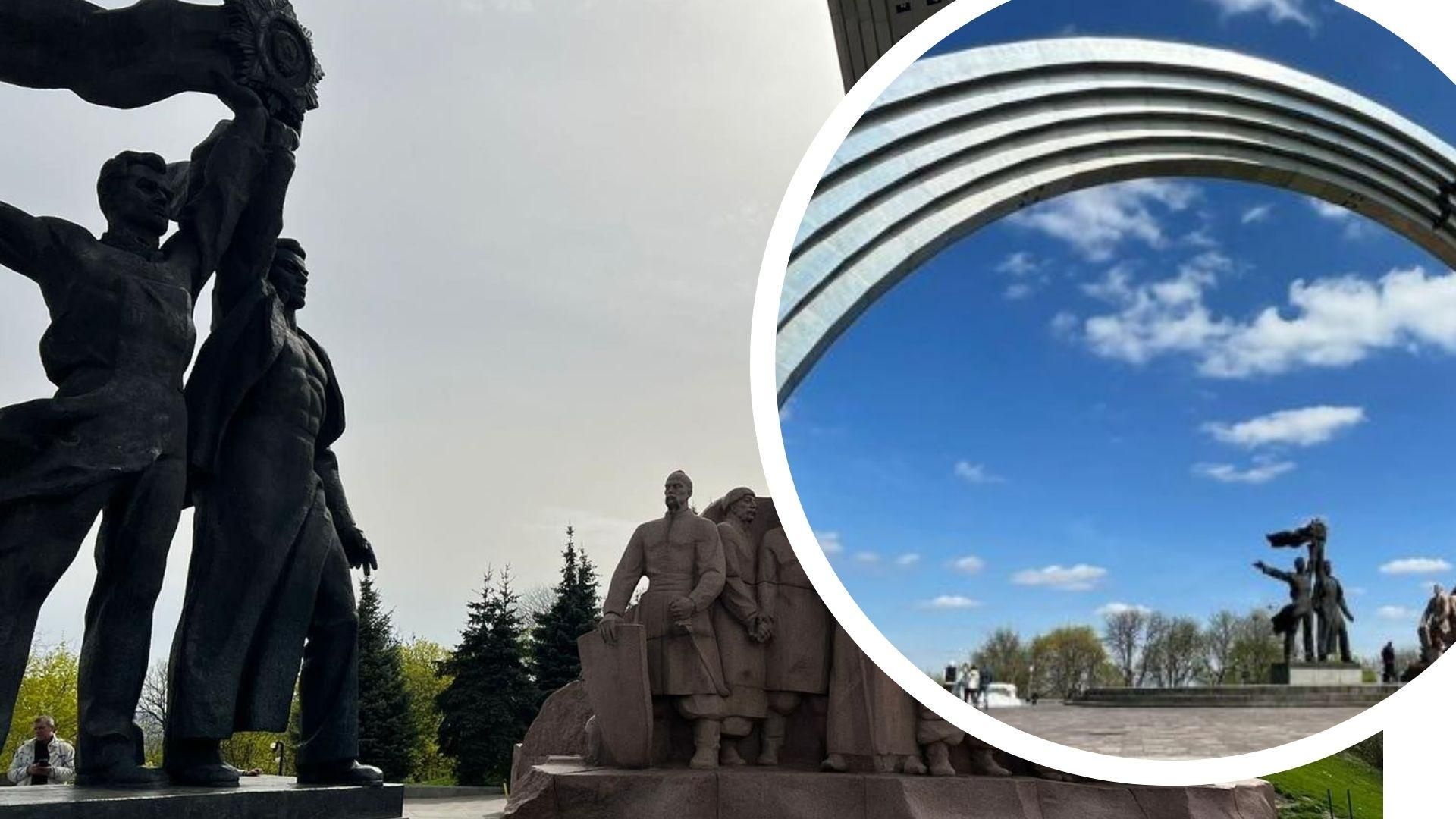 У Києві демонтують скульптуру про "возз'єднання України і Росії"