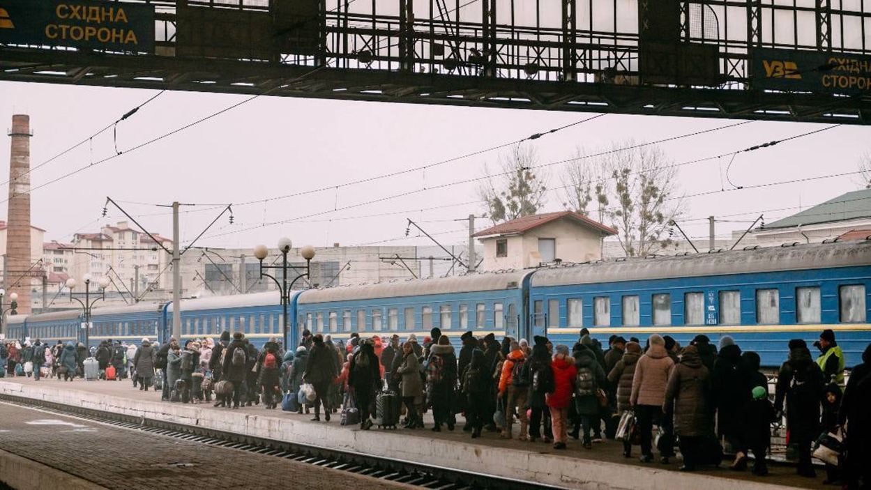 В Украину через границу во Львовской области вернулись 177 тысяч человек, – Козицкий
