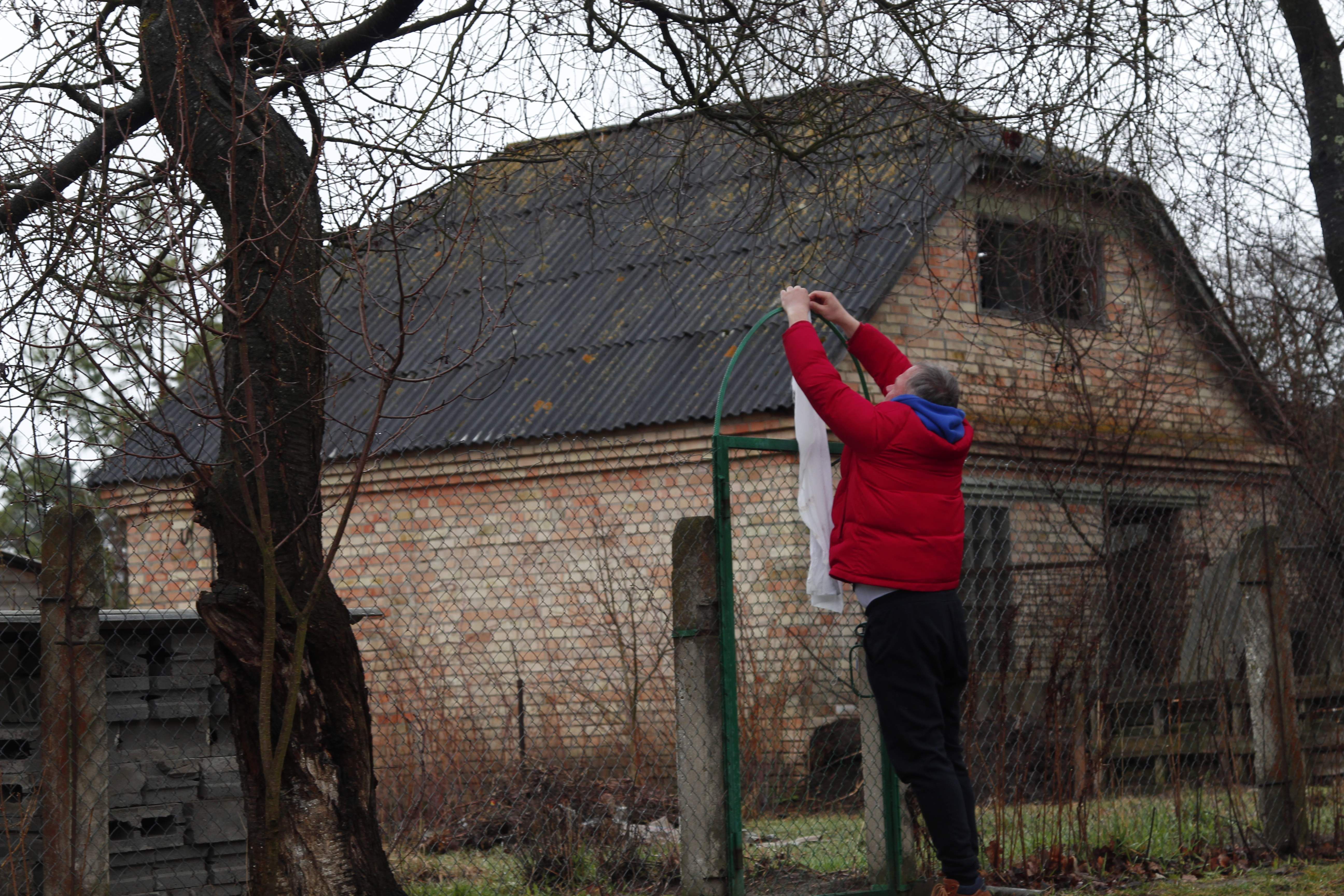 У багажник заповзла дівчинка, її зґвалтували: казахстанець повідомив жахливу історію з Ворзеля У багажник заповзла дівчинка, її зґвалтували: казахстанець повідомив жахливу історію з Ворзеля