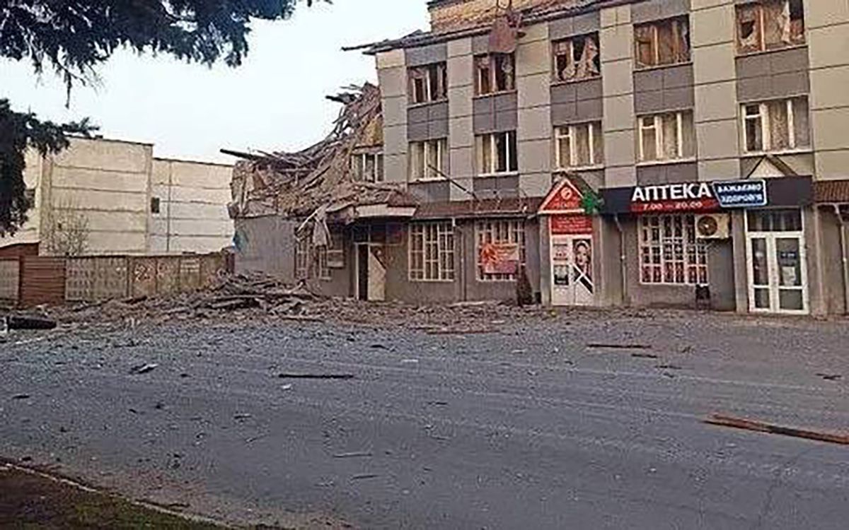 "Некого собирать в пакеты": в Кременной оккупанты и коллаборанты взорвались в мэрии "Некого собирать в пакеты": в Кременной оккупанты и коллаборанты взорвались в мэрии