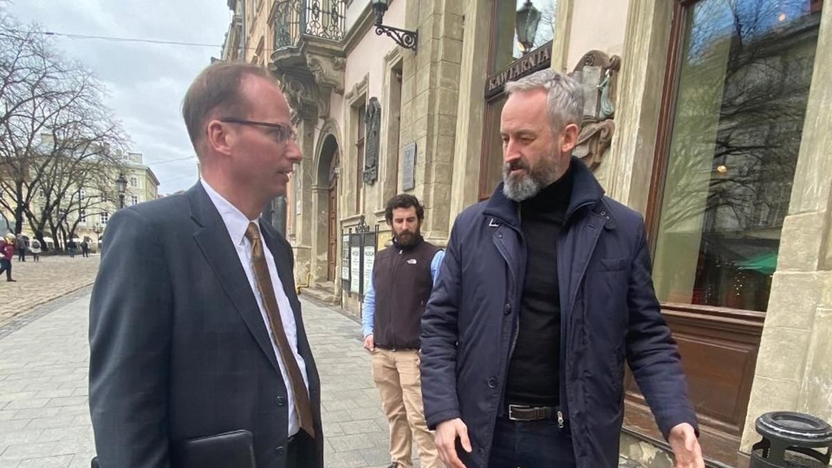 Посольство США готовится к возвращению в Киев Посольство США готовится к возвращению в Киев