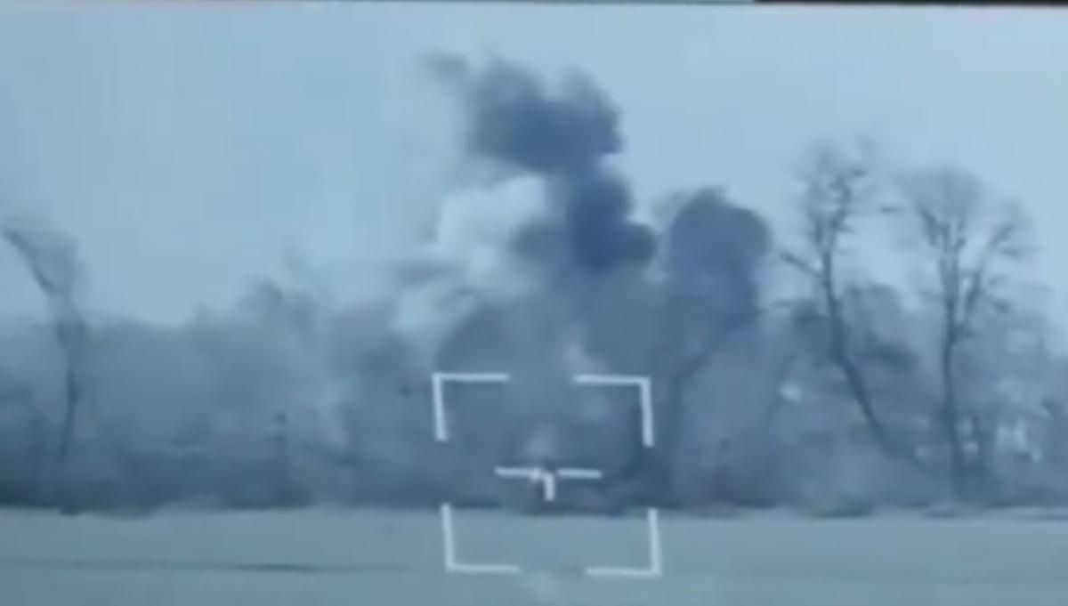 4 ракети – 4 цілі: тероборонівці "Стугною-П" розтрощили техніку окупантів 4 ракети – 4 цілі: тероборонівці "Стугною-П" розтрощили техніку окупантів