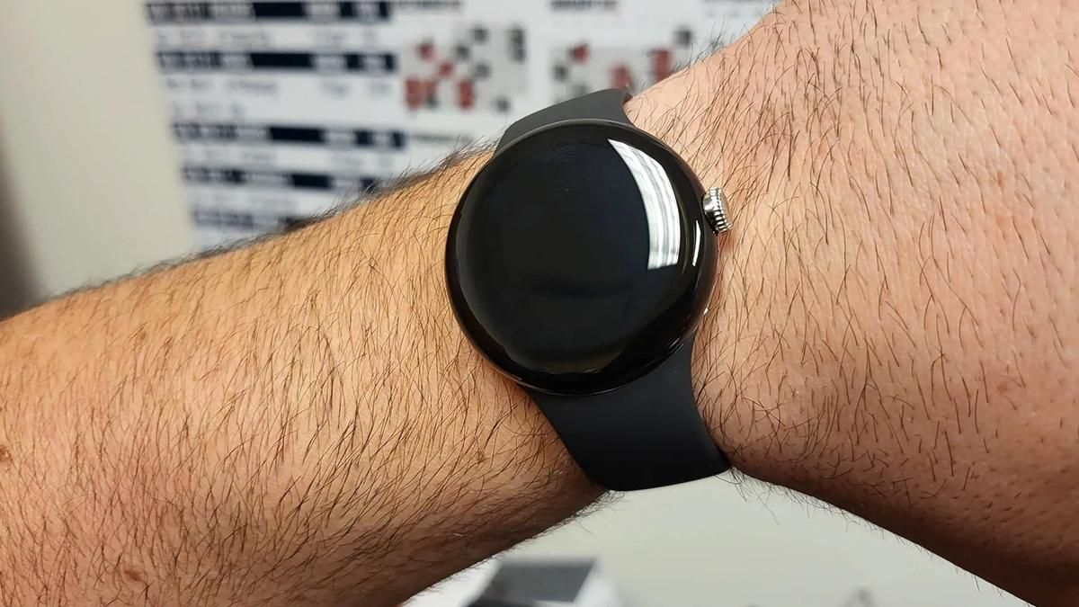 Перші Google Pixel Watch ще не вийшли, а їх уже загубили в ресторані: що кажуть про годинник Перші Google Pixel Watch ще не вийшли, а їх уже загубили в ресторані: що кажуть про годинник