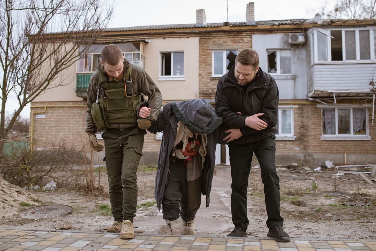 Украина – настоящий символ борьбы: Зеленский в фото показал храбрость и мудрость защитников Украина – настоящий символ борьбы: Зеленский в фото показал храбрость и мудрость защитников