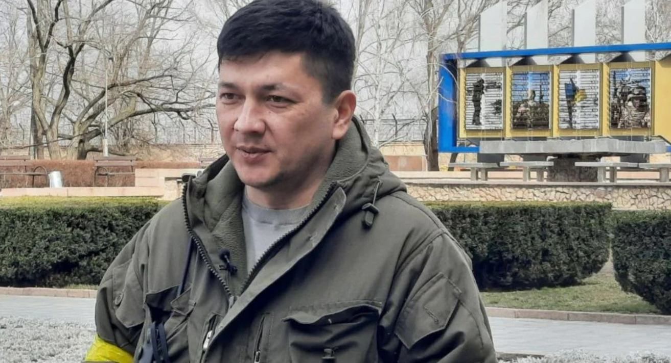 Кім у відео показав миколаївські "бандеромобілі" Кім у відео показав миколаївські "бандеромобілі"