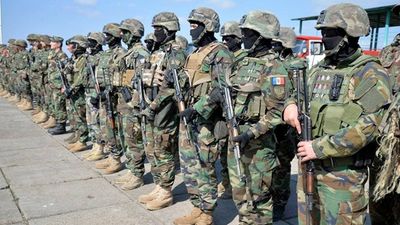 Санду признала, что у Молдовы нет боеспособной армии