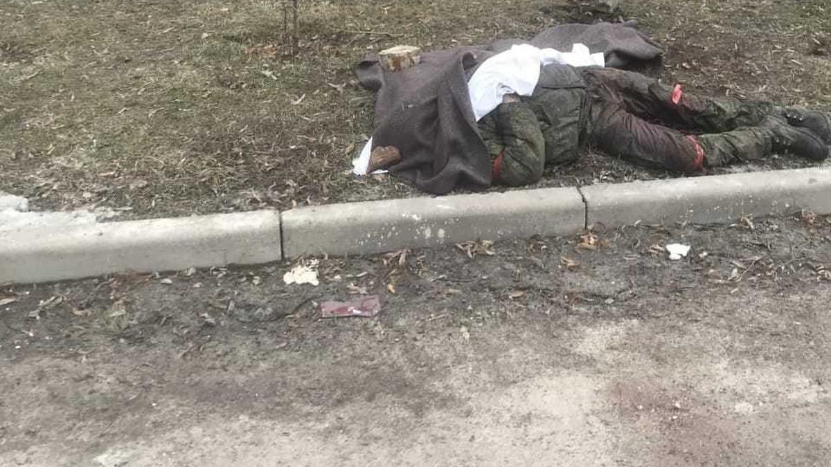 Россияне жалуются, что командиры из тыла отправляют в бой уже разбитые подразделения Россияне жалуются, что командиры из тыла отправляют в бой уже разбитые подразделения