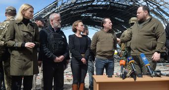 Спикеры парламентов Румынии, Северной Македонии и Швейцарии посетили Гостомель и Ирпень Спикеры парламентов Румынии, Северной Македонии и Швейцарии посетили Гостомель и Ирпень