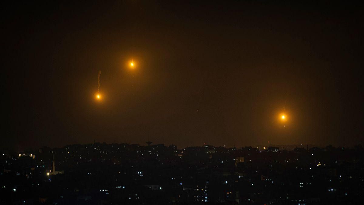 В российском Белгороде снова неспокойно: местные пишут о взрывах В российском Белгороде снова неспокойно: местные пишут о взрывах