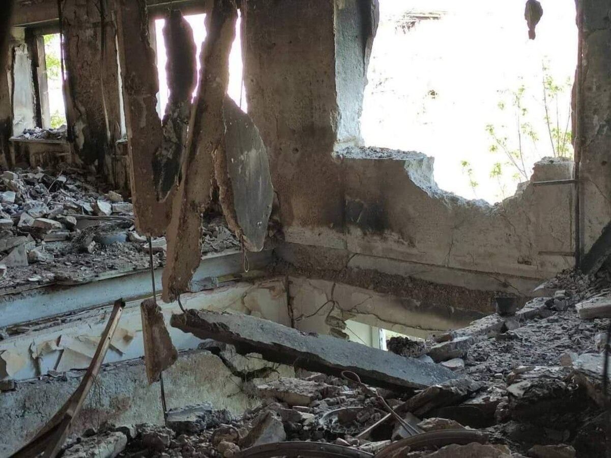 Мощные обстрелы Лисичанска: оккупанты уничтожили 13 домов, – Гайдай