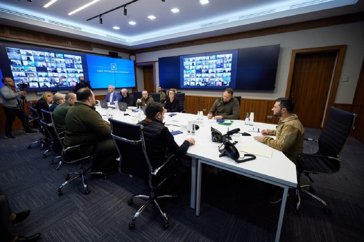 Міністр Кубраков розповів про реальні терміни відбудови знищеної інфраструктури Міністр Кубраков розповів про реальні терміни відбудови знищеної інфраструктури