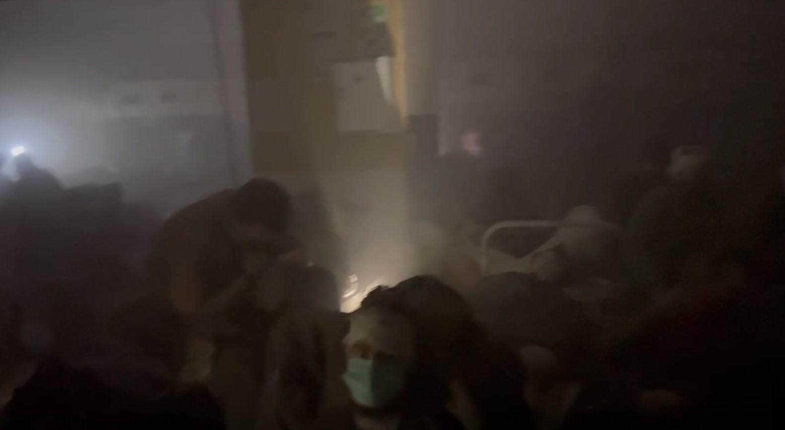 Загиблі, повторно поранені і контужені: азовці показали наслідки жахливого бомбардування шпиталю Загиблі, повторно поранені і контужені: азовці показали наслідки жахливого бомбардування шпиталю