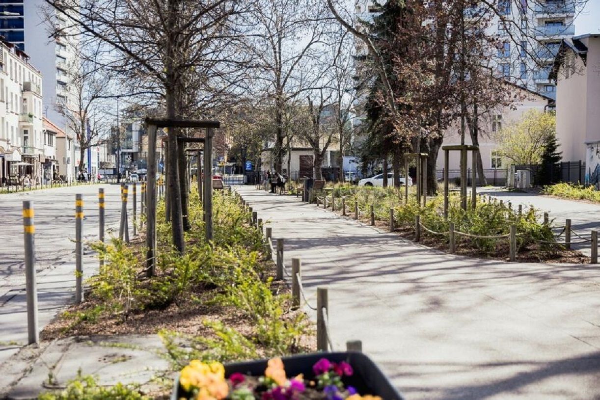 Одному зі скверів у польському Гданську присвоїли назву "Героїчного Маріуполя" Одному зі скверів у польському Гданську присвоїли назву "Героїчного Маріуполя"