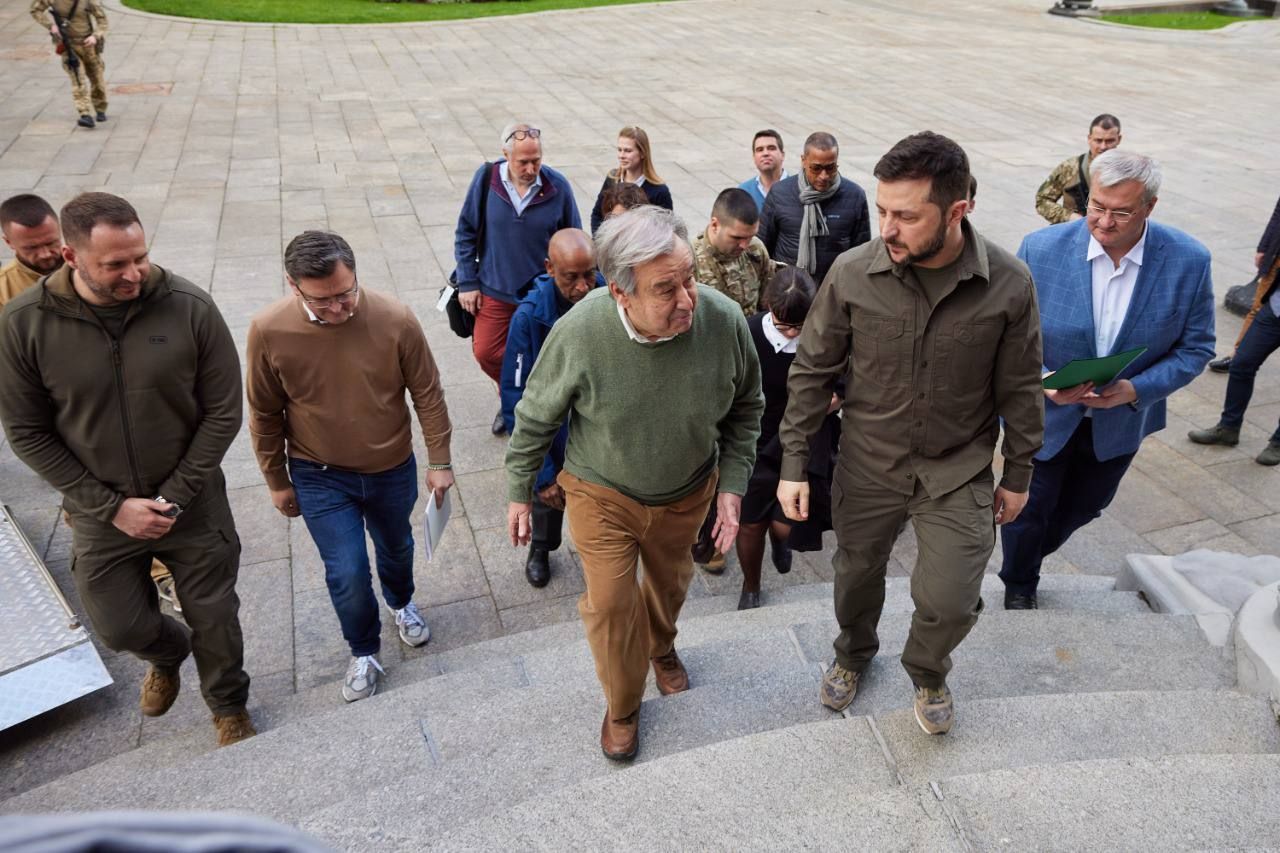 Зеленський зустрівся з генсеком ООН Антоніу Гутеррешем Зеленський зустрівся з генсеком ООН Антоніу Гутеррешем