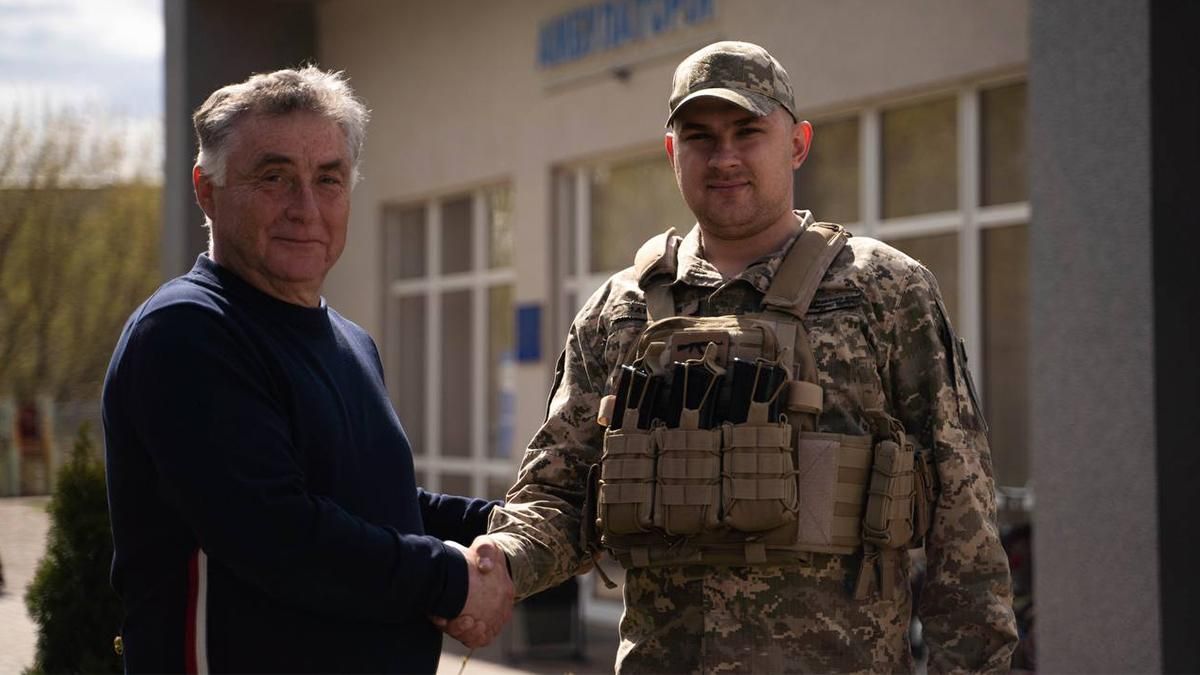 Станции Tesla Powerwall, переданные Маском вместе со Starlink, установили в Бородянке и Ирпене Станции Tesla Powerwall, переданные Маском вместе со Starlink, установили в Бородянке и Ирпене