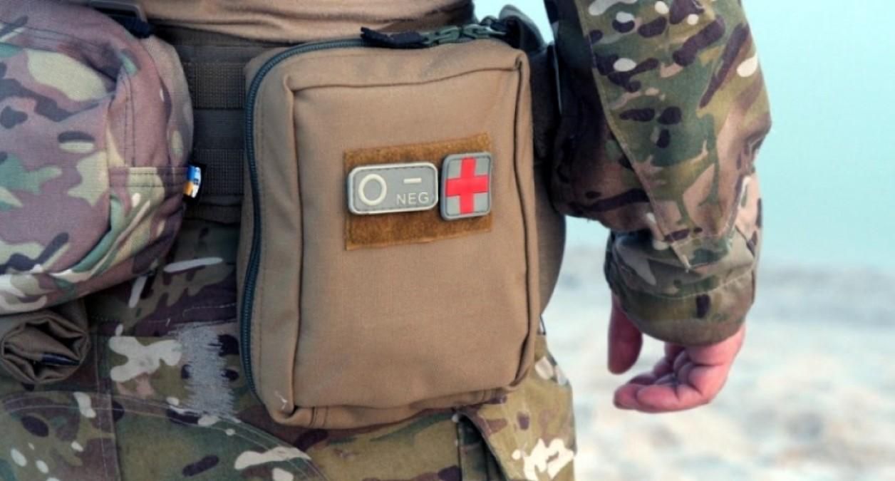 "До цього нас довели Путін і Шойгу": у мережі показали різницю між аптечками окупантів та ЗСУ "До цього нас довели Путін і Шойгу": у мережі показали різницю між аптечками окупантів та ЗСУ