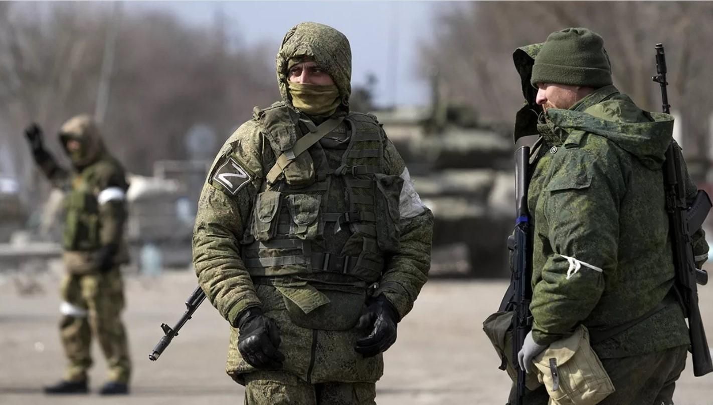 "Тут повний пи**ец, я тобі атвічаю": окупанти закликають "колег" не їхати на війну в Україну