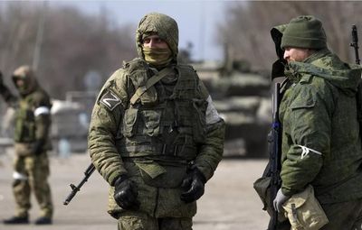 "Здесь полный пи*дец, я тебя отвечаю": оккупанты призывают  "коллег" не ехать на войну в Украину
