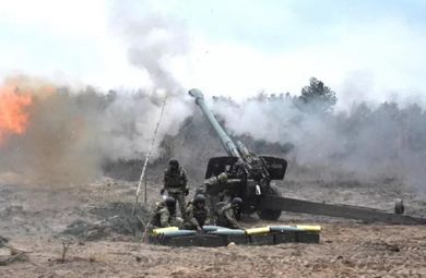 По всій лінії фронту на Донеччині окупанти завдають ударів з артилерії та авіації