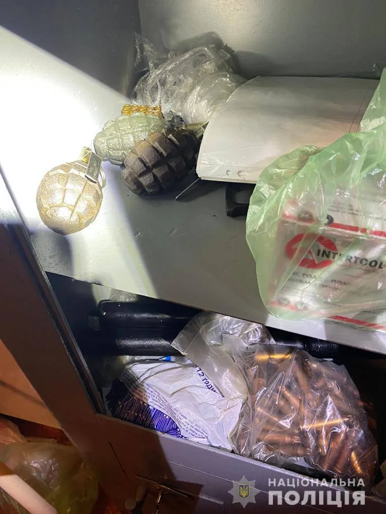 У злоумышленников обнаружили гранаты У злоумышленников обнаружили гранаты