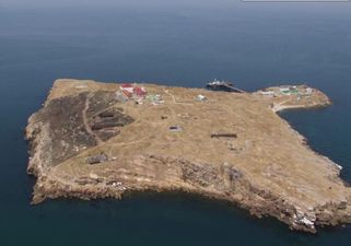 ВСУ снова ударили по позициям врага на Змеином: разбиты 3 зенитные установки и ЗРК "Стрела-10"