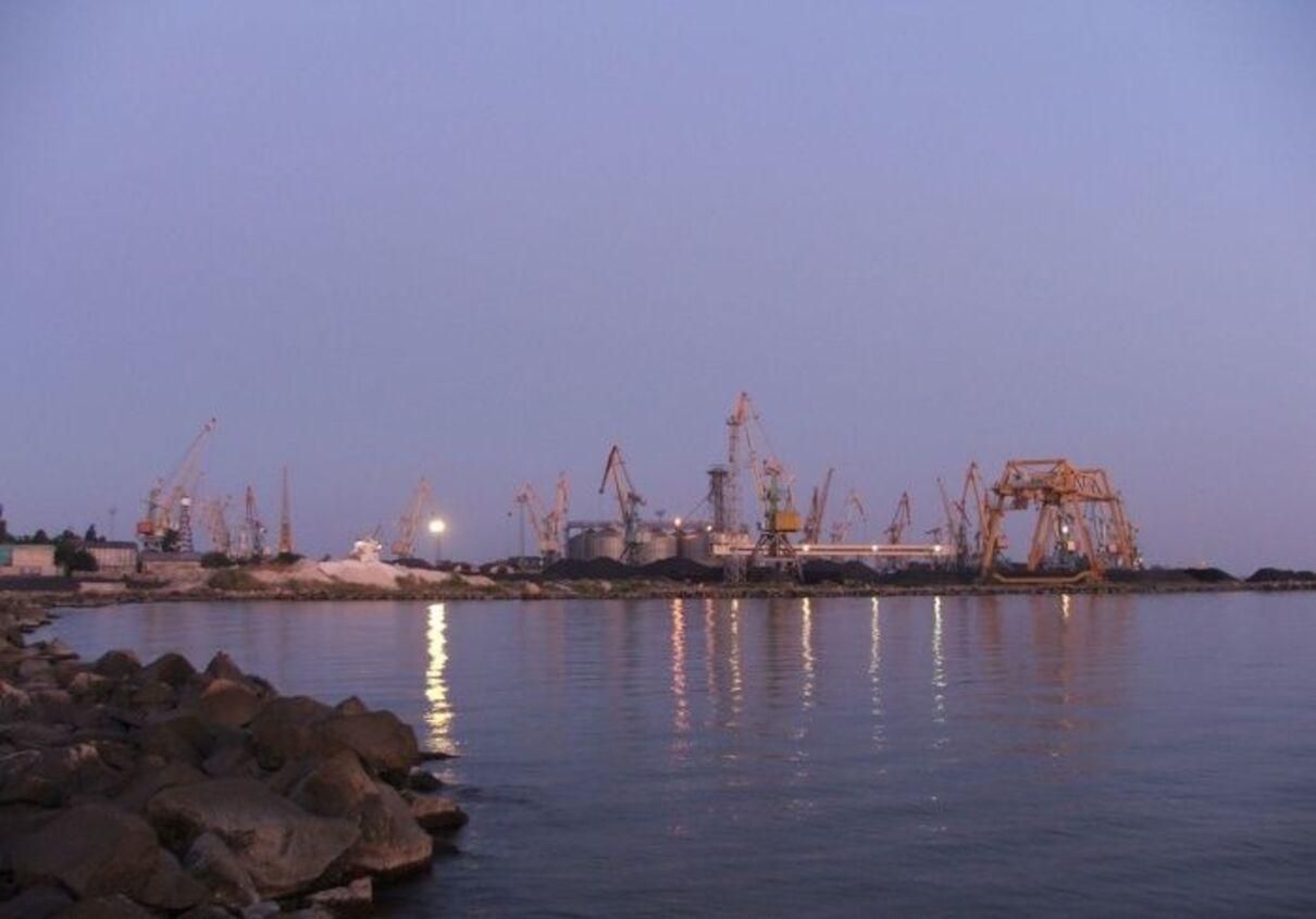В Україні через війну тимчасово закриють окремі морські порти: які саме
