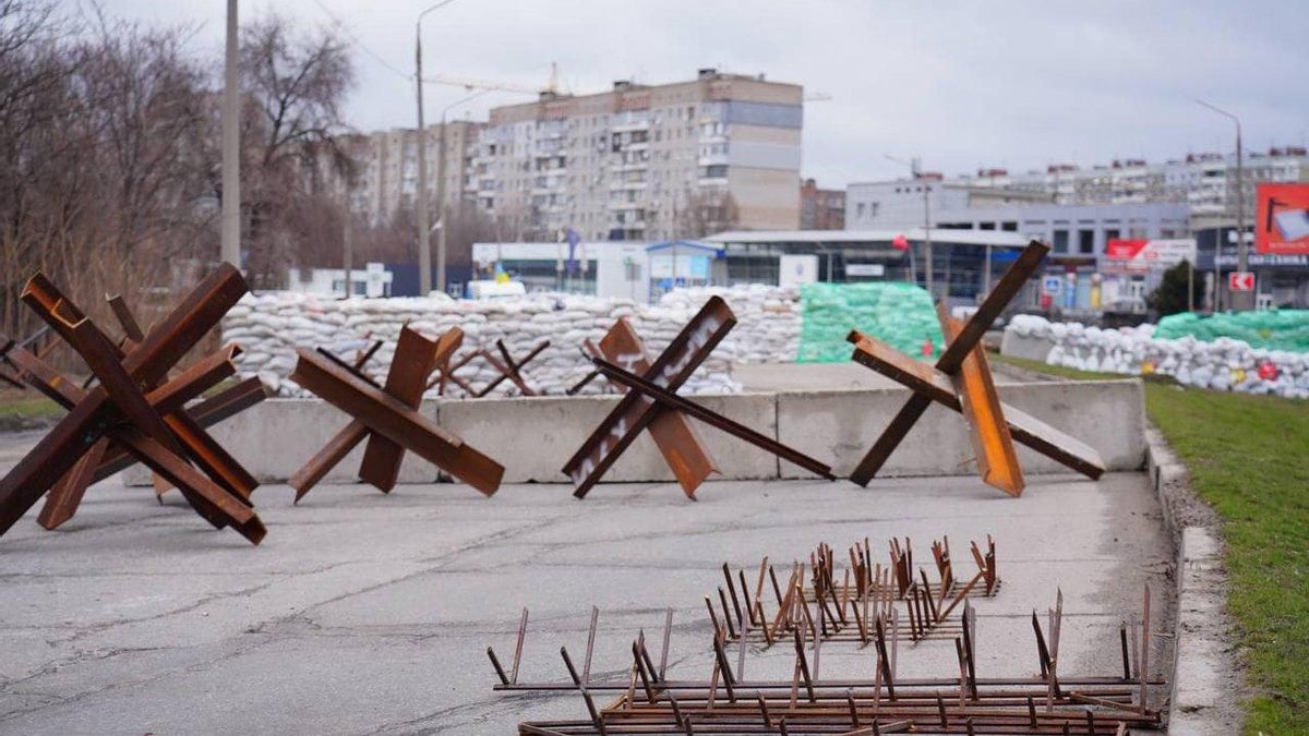 На вулицях буде посилене патрулювання: запоріжцям нагадали про змінену комендантську годину На вулицях буде посилене патрулювання: запоріжцям нагадали про змінену комендантську годину