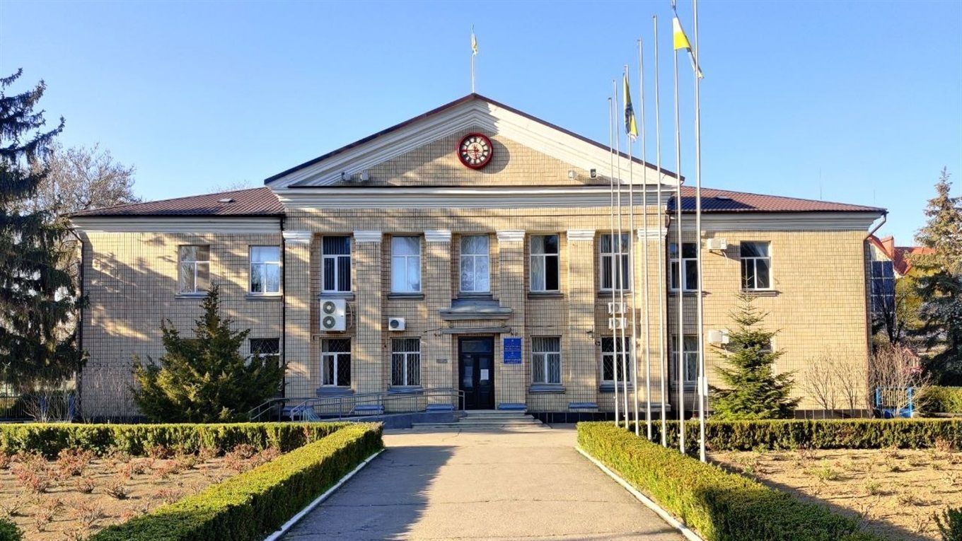 У Скадовську окупанти призначили "нову владу": українська продовжує працювати У Скадовську окупанти призначили "нову владу": українська продовжує працювати