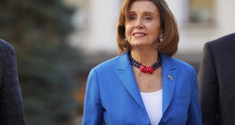 США будут стоять с Украиной до победы, – Пелоси после визита в Киев США будут стоять с Украиной до победы, – Пелоси после визита в Киев