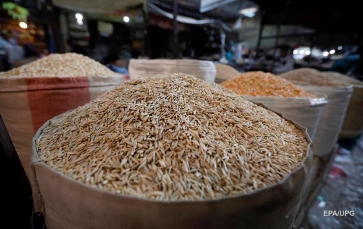 В портах Украины заблокировано 4,5 миллиона тонн зерна, – ООН В портах Украины заблокировано 4,5 миллиона тонн зерна, – ООН