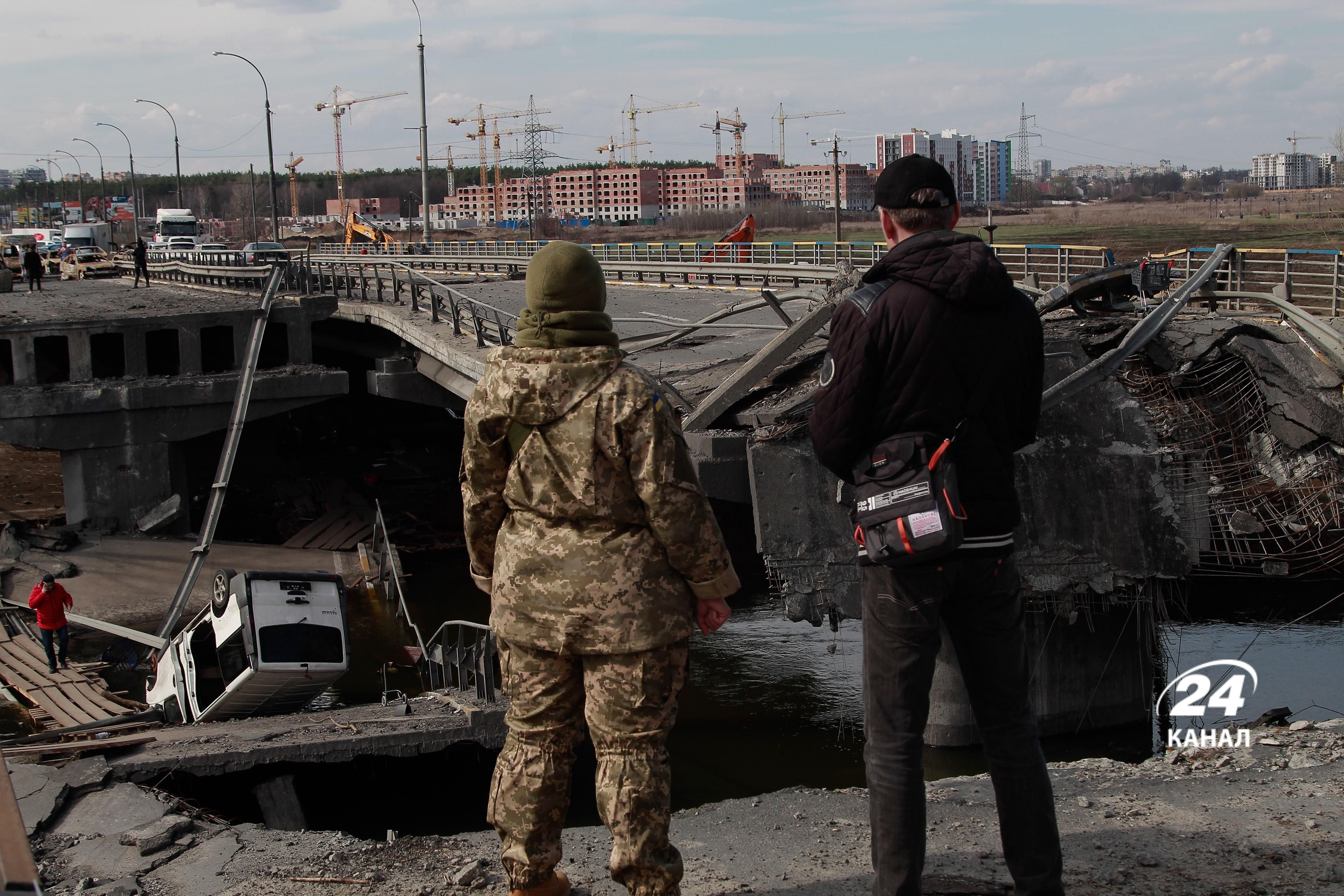 Через той міст перейшло майже 40 тисяч людей, – мер Ірпеня про евакуацію з міста