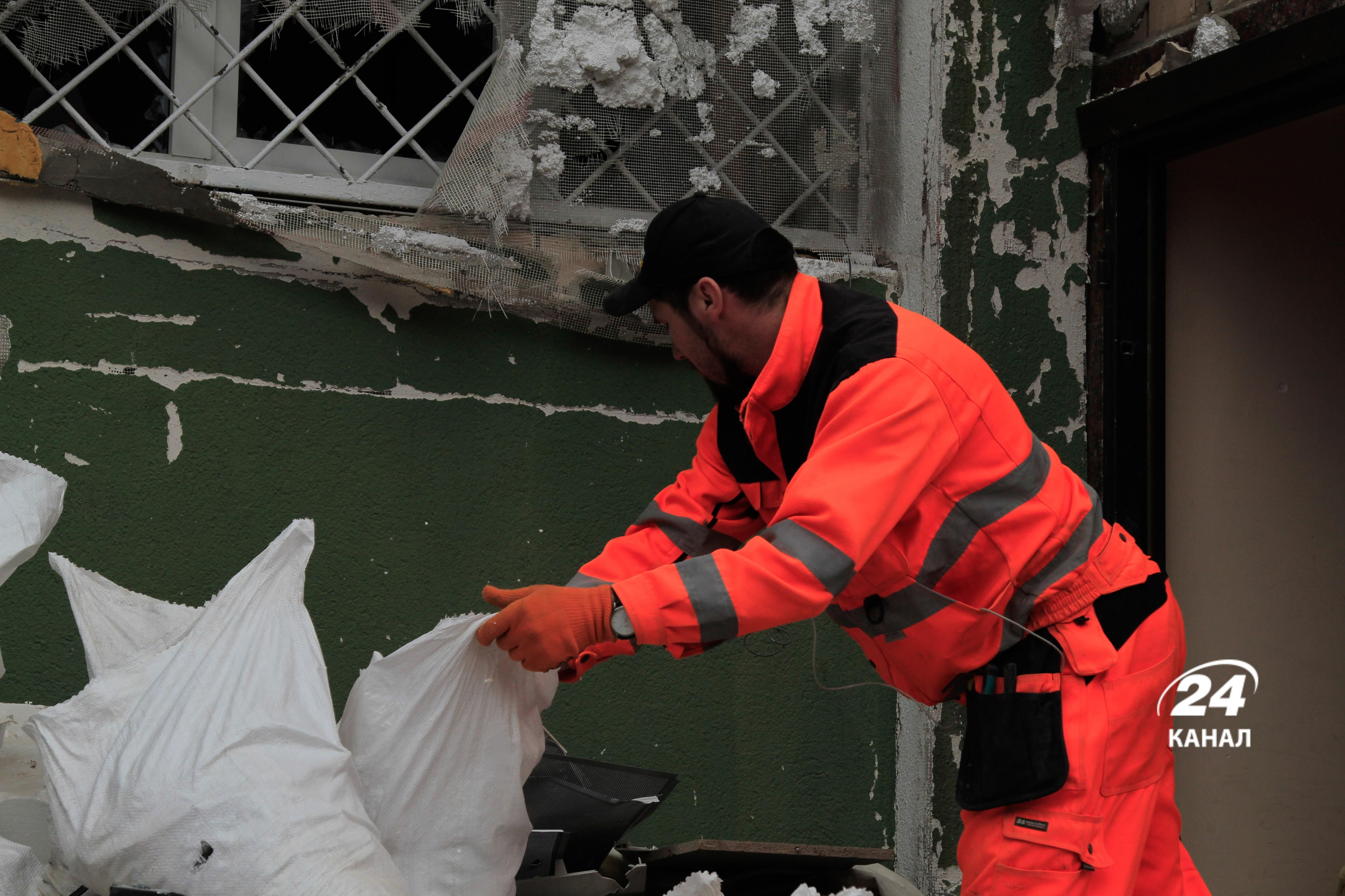 Мер Ірпеня розповів, коли можна повертатися додому та коли запрацюють магазини Мер Ірпеня розповів, коли можна повертатися додому та коли запрацюють магазини