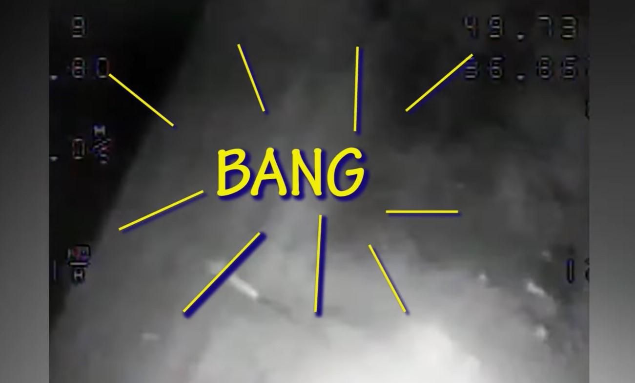 Плідна робота триває: ще один російський танк згорів дощенту після "феєрверку" Плідна робота триває: ще один російський танк згорів дощенту після "феєрверку"