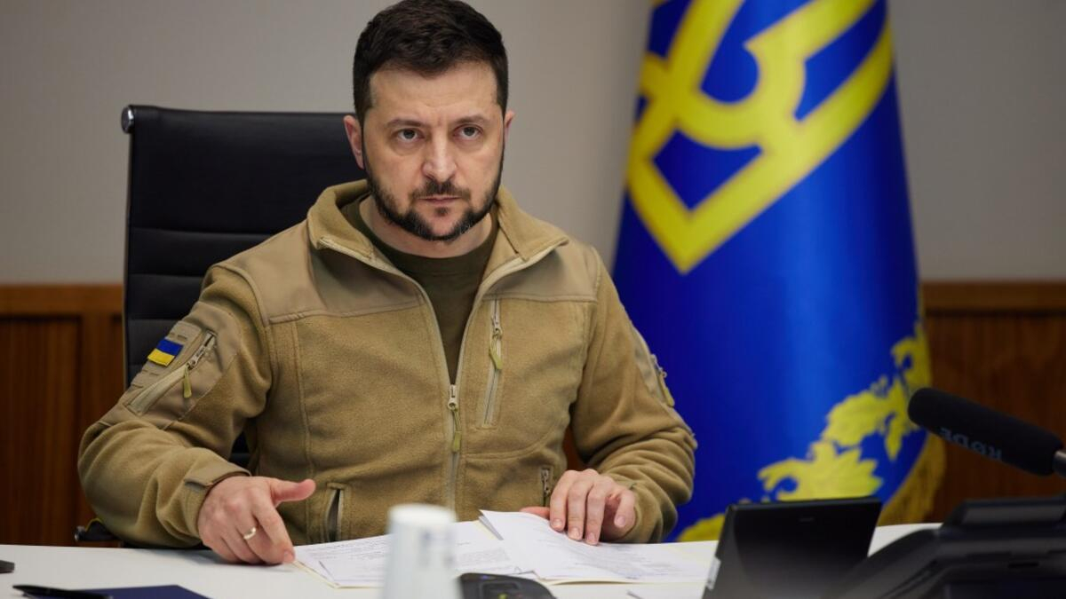 За що ж тоді гинули люди, – Зеленський відкинув зміну державних кордонів заради миру За що ж тоді гинули люди, – Зеленський відкинув зміну державних кордонів заради миру