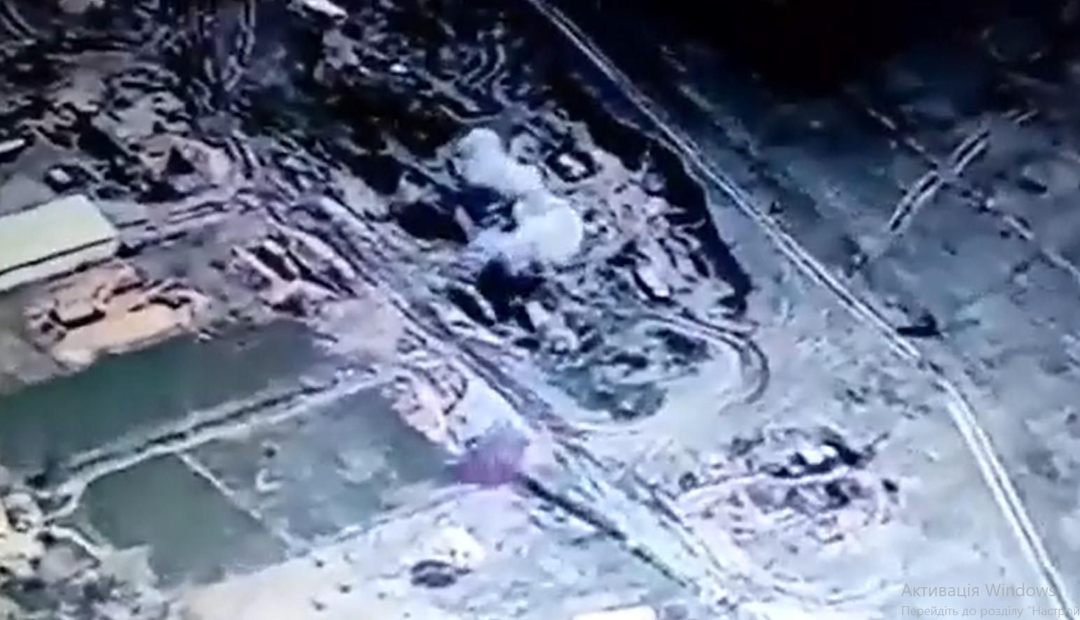 Справжні "боги війни": у ЗСУ показали влучний удар артилеристів по ворожій техніці Справжні "боги війни": у ЗСУ показали влучний удар артилеристів по ворожій техніці